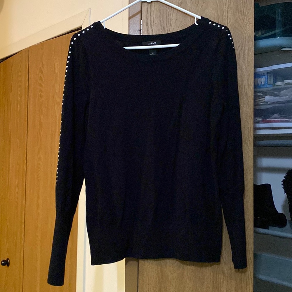Black with silver arm accent scoop neck sweater medium